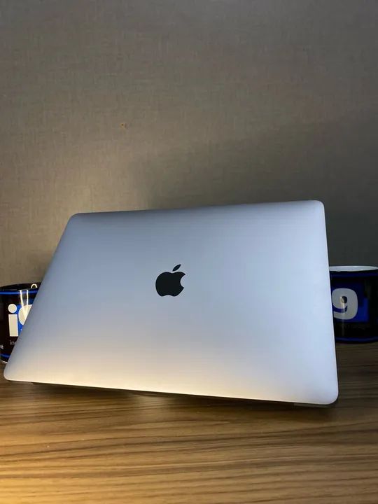 MacBook Pro 2018 Touch Bar - i7 - 16ram - 1tb SSD - Foto 2