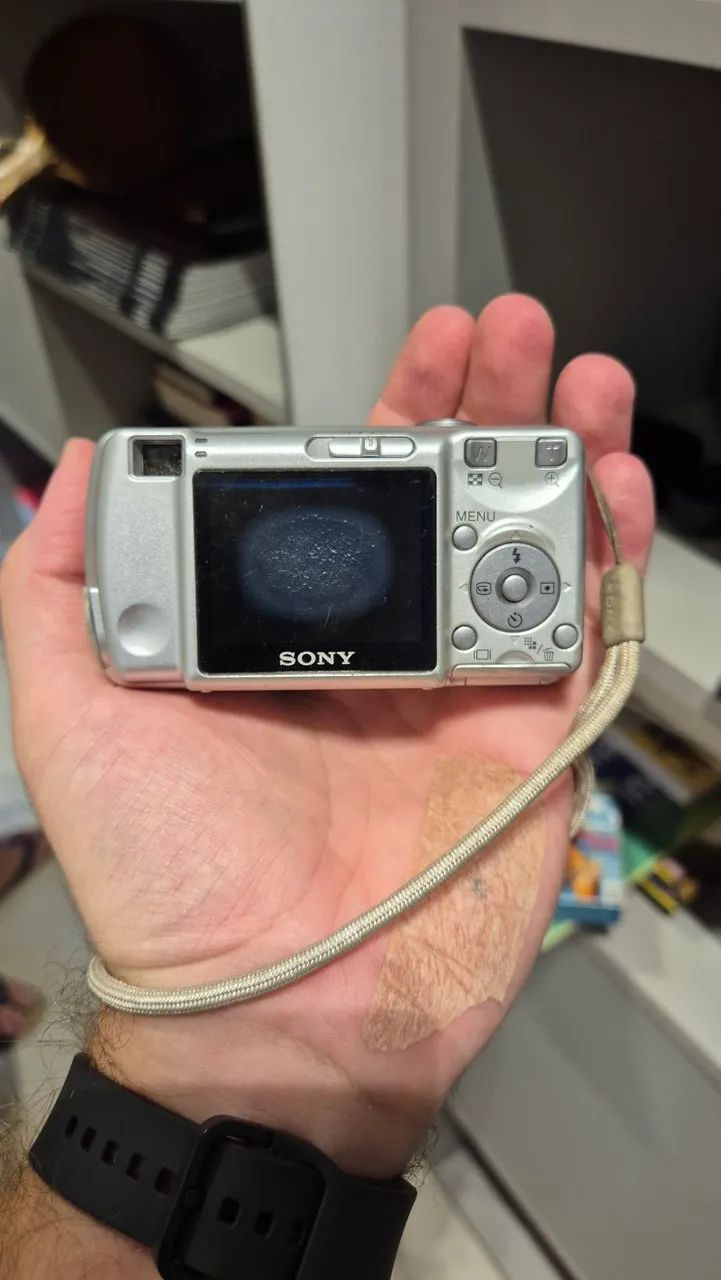 Câmera Digital Sony Cybershot 6.0MP - Foto 2