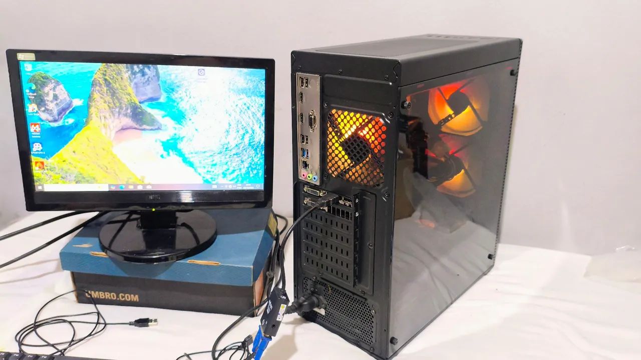 PC Gamer RGB Case with Intel i5, GTX Graphics Card64617709110657122