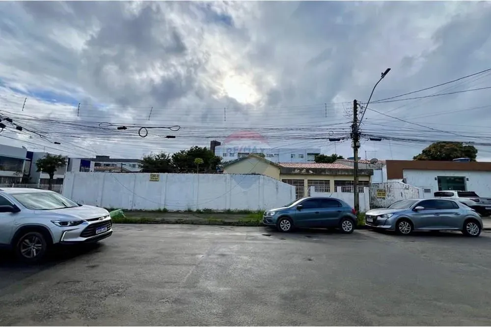 CASA/TERRENO NO BAIRRO DA IMBIRIBEIRA 525m²