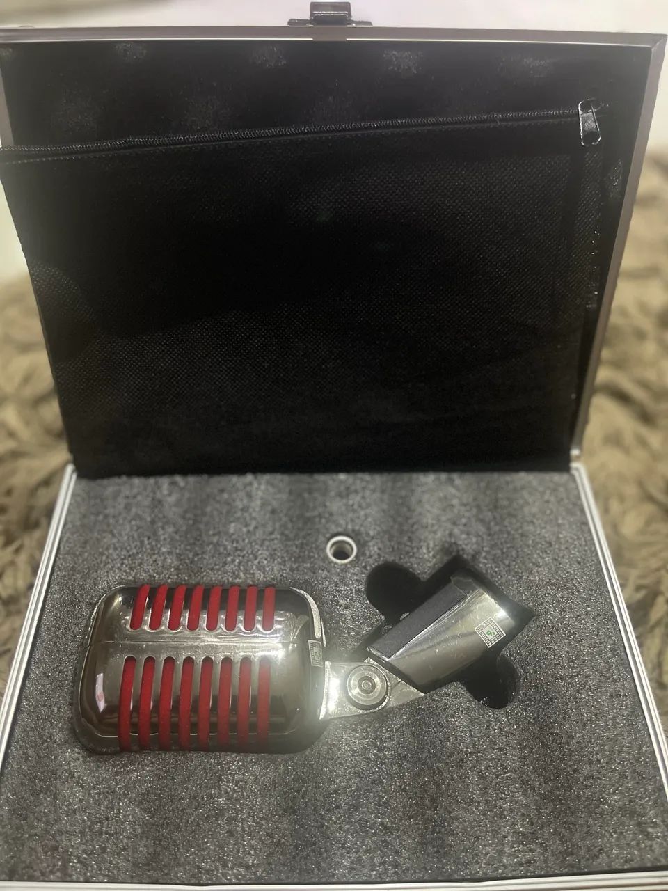 Microfone arcano vintage