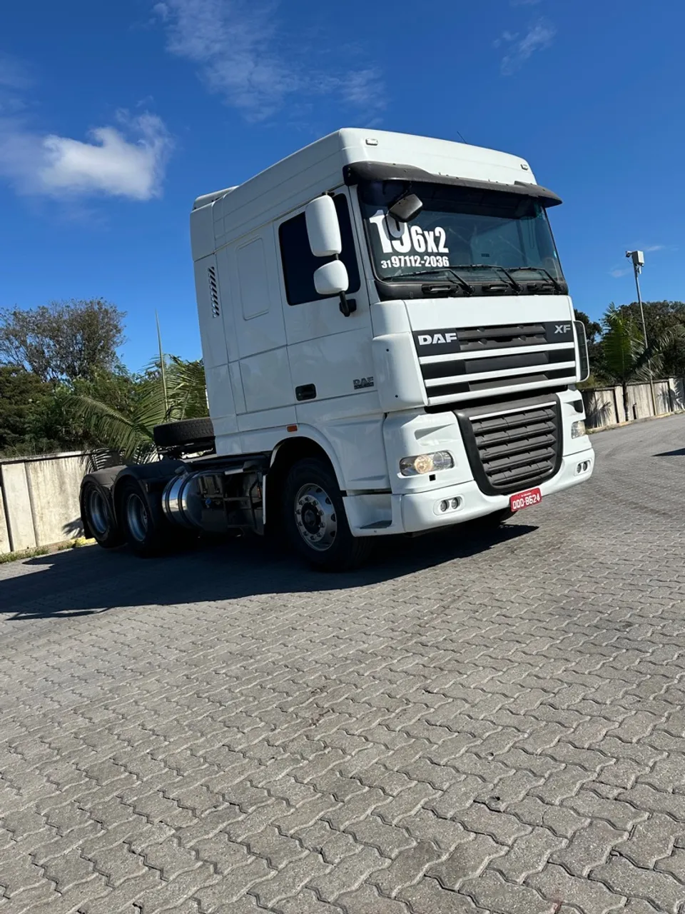 Caminhão Daf 460 6x2 2019 pneus novos