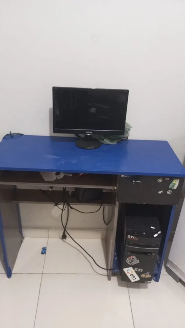 Computador Completo STI + Monitor Philips