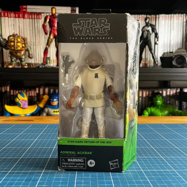 Boneco Admiral Ackbar Star Wars The Black Series Hasbro