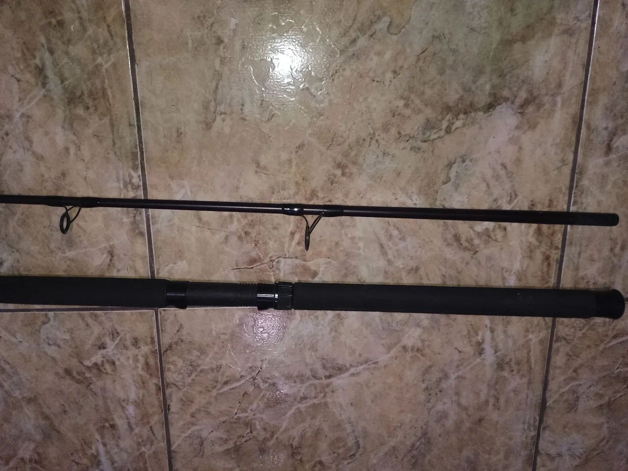 Kit Pesca 2 varas e Molinete Shimano  - Foto 2
