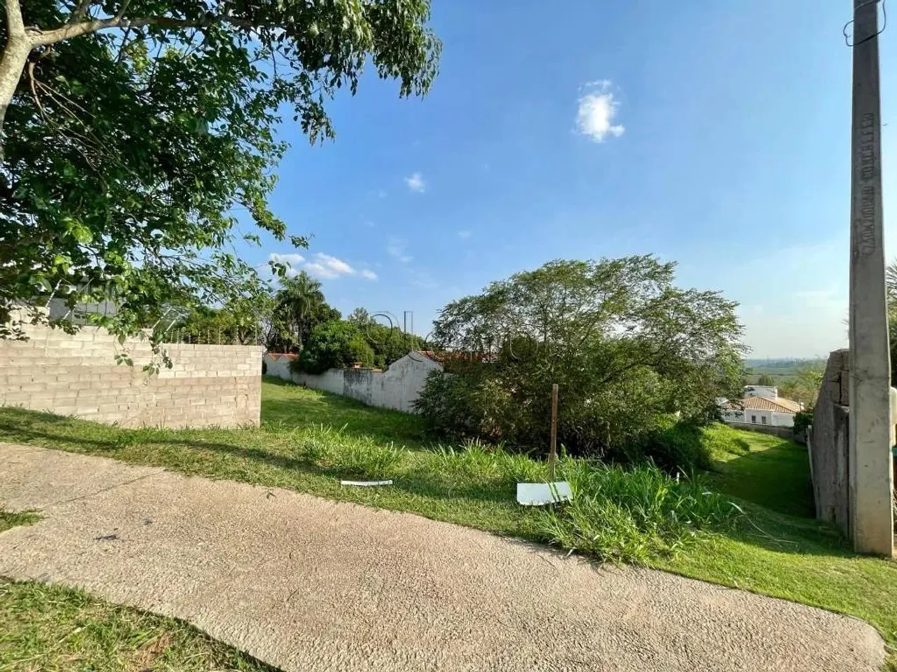 Terreno à venda em Campinas, Loteamento Caminhos de São Conrado (Sousas), com 946 m²
