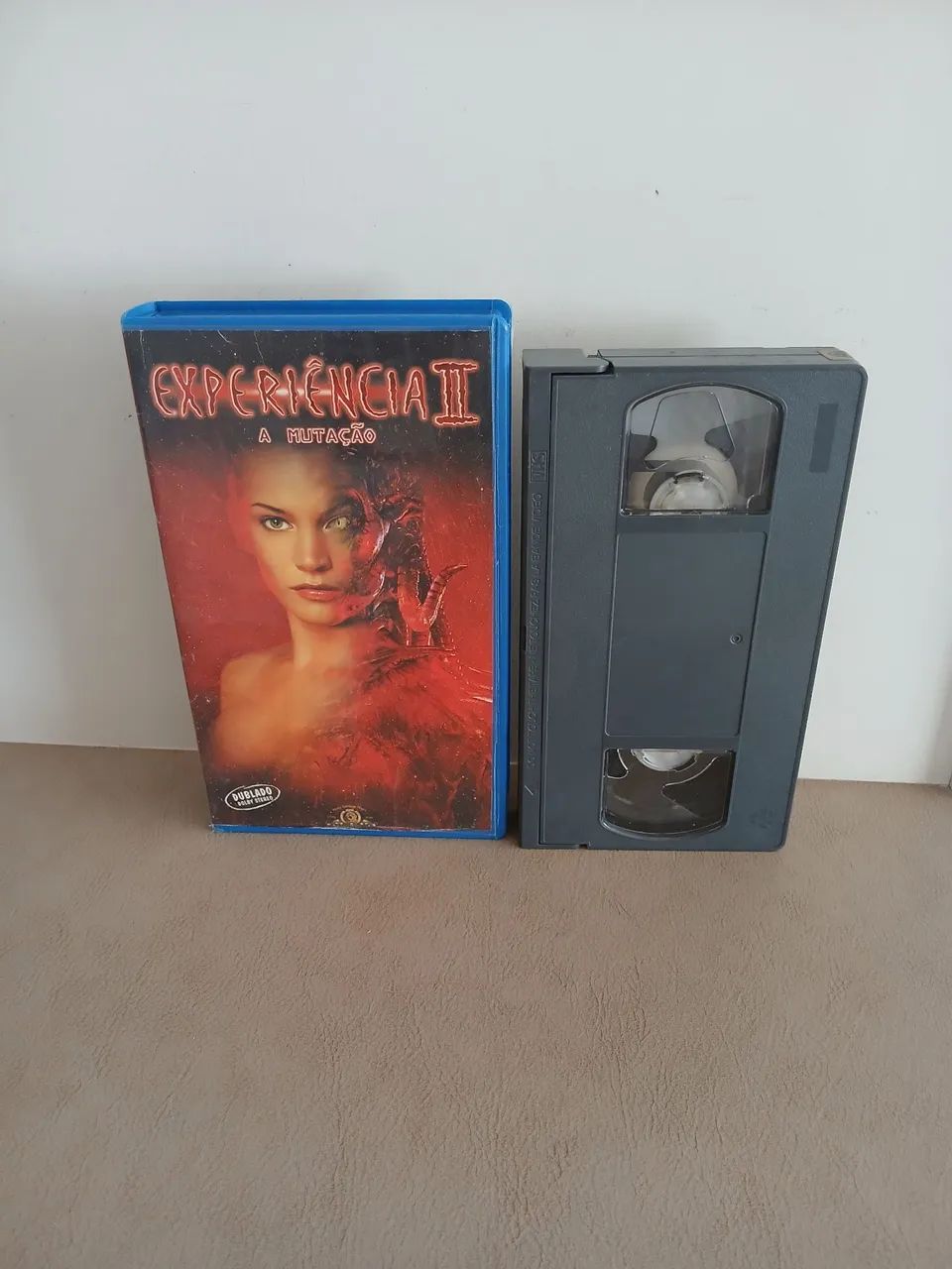 Fita Vhs Original Experiência 2 A Mutação - Dublado - CDs, DVDs