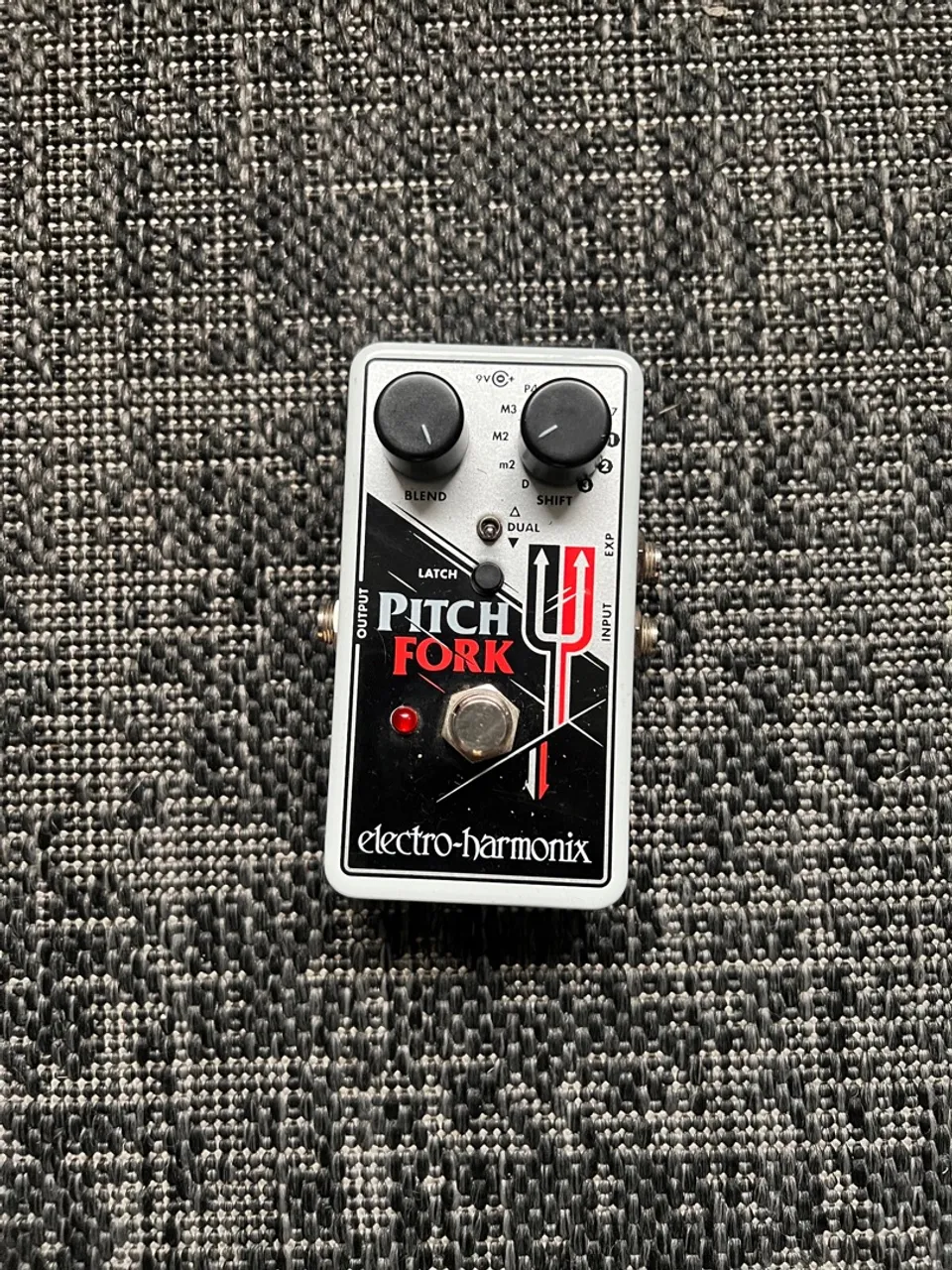 Pedal Eletro-Harmonix Pitch Fork