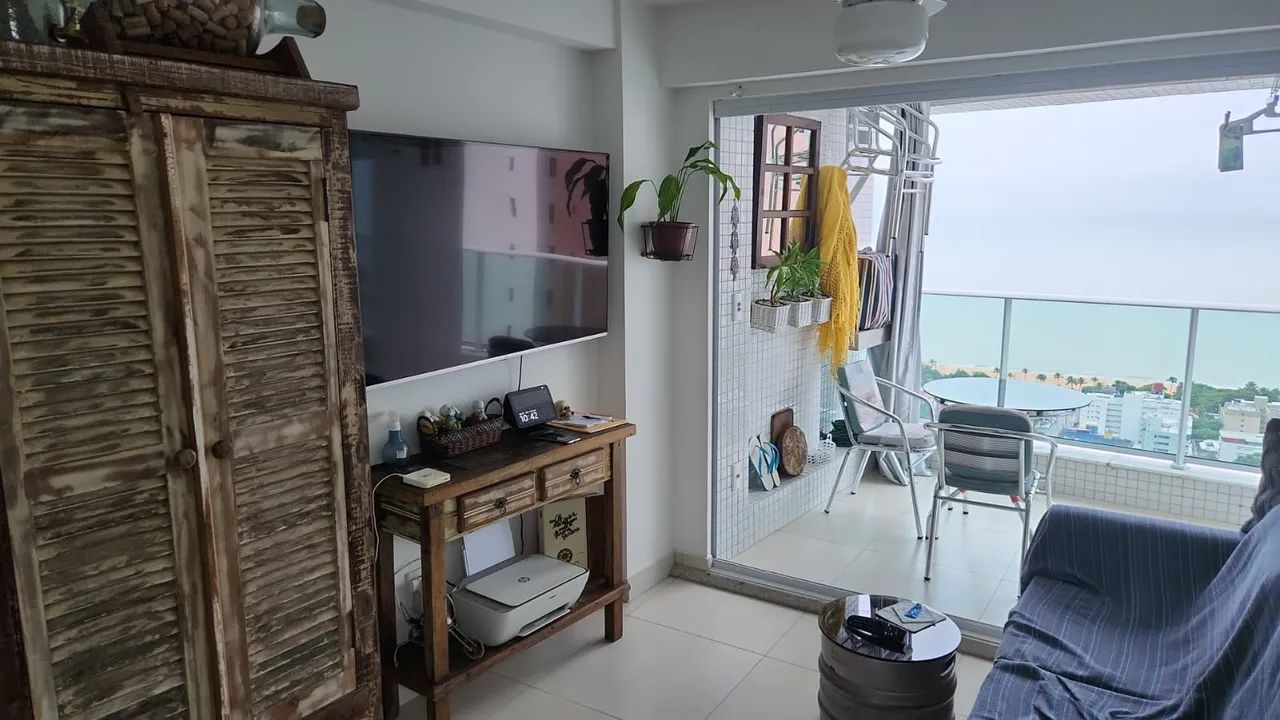 Altiplex - Altiplano - Andar muito alto - Linda vista - 70m² - 02 quartos s/ 01 suíte - 02