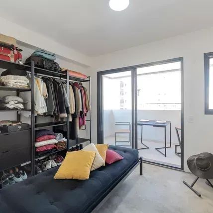 CONJUNTO DE CAMA + FUTON ESTILO INDUSTRIAL URBANO