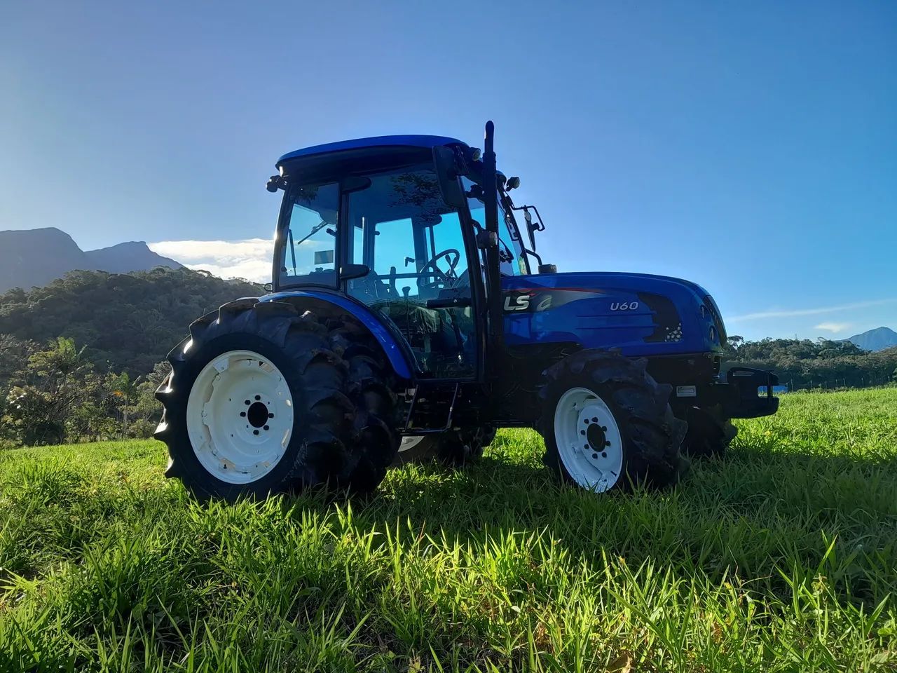Trator U60  - Foto 3