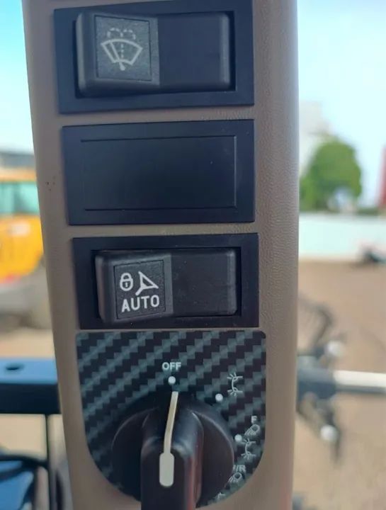 TRATOR AGRÍCOLA CASE 2023 - Foto 5