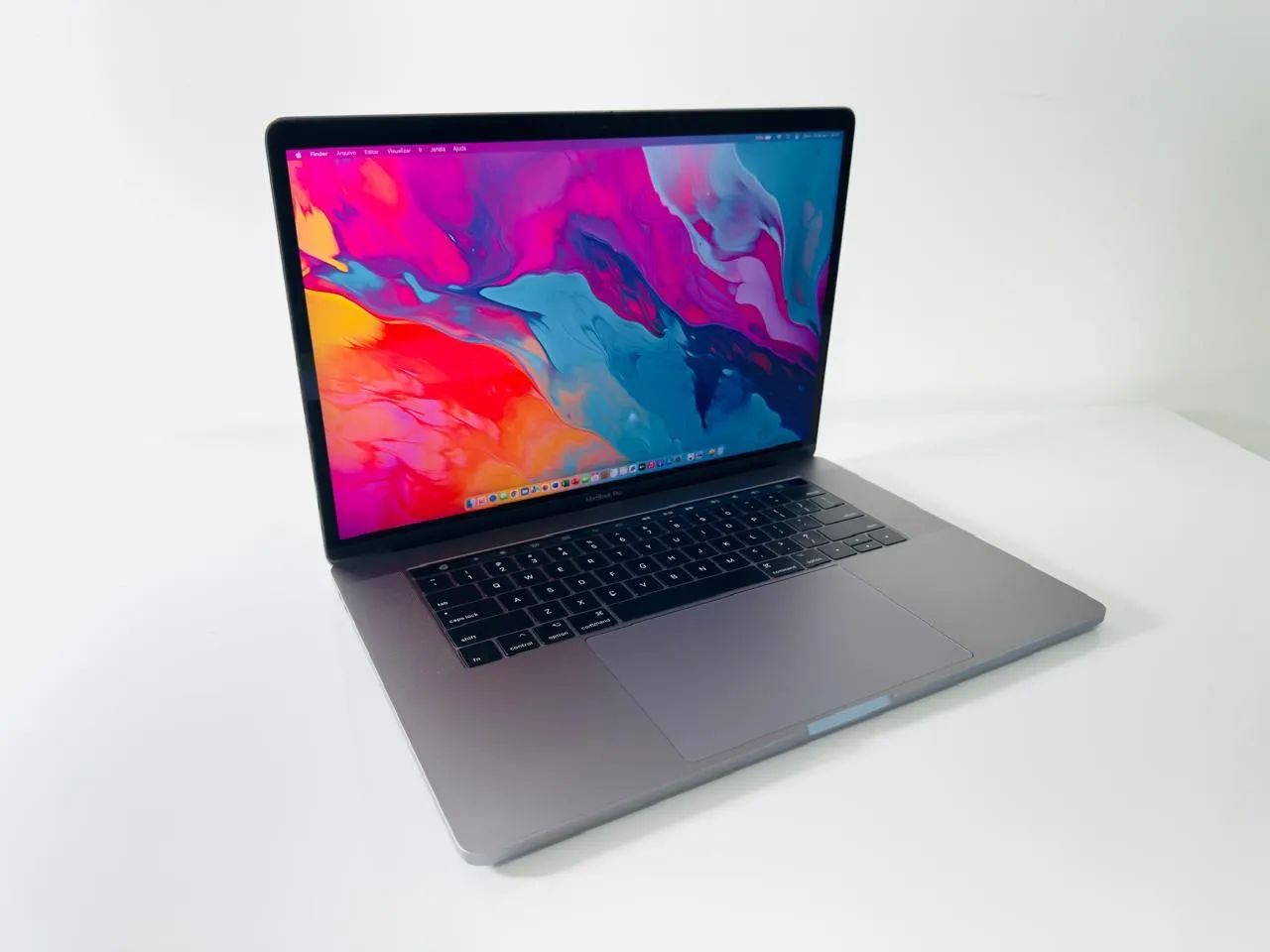 macbook pro 2019 16gb