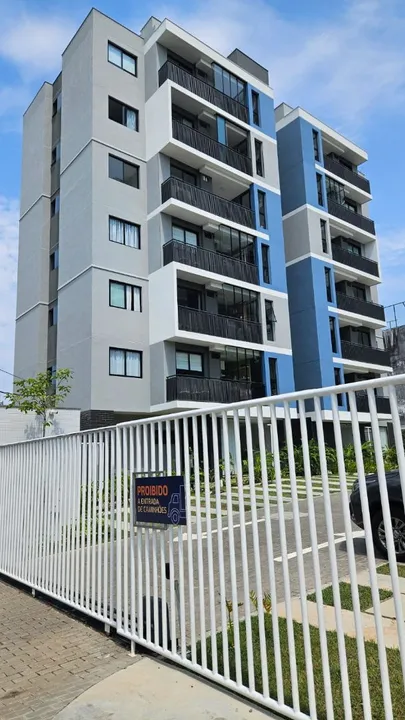 Condomínio UNNo apartamento novo