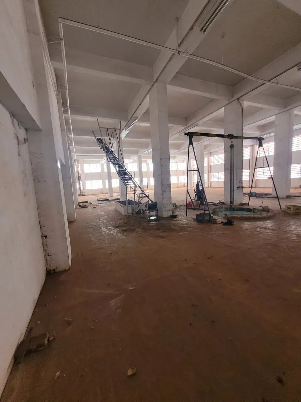 Galpão vertical locacao ou venda com 3500 metros quadrados a.c.- ourinhos - Foto 3