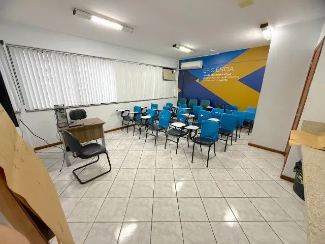 Oportunidade! Vendo Sala Comercial reformada com 38m² na Praia do Suá - R$ 178.000,00