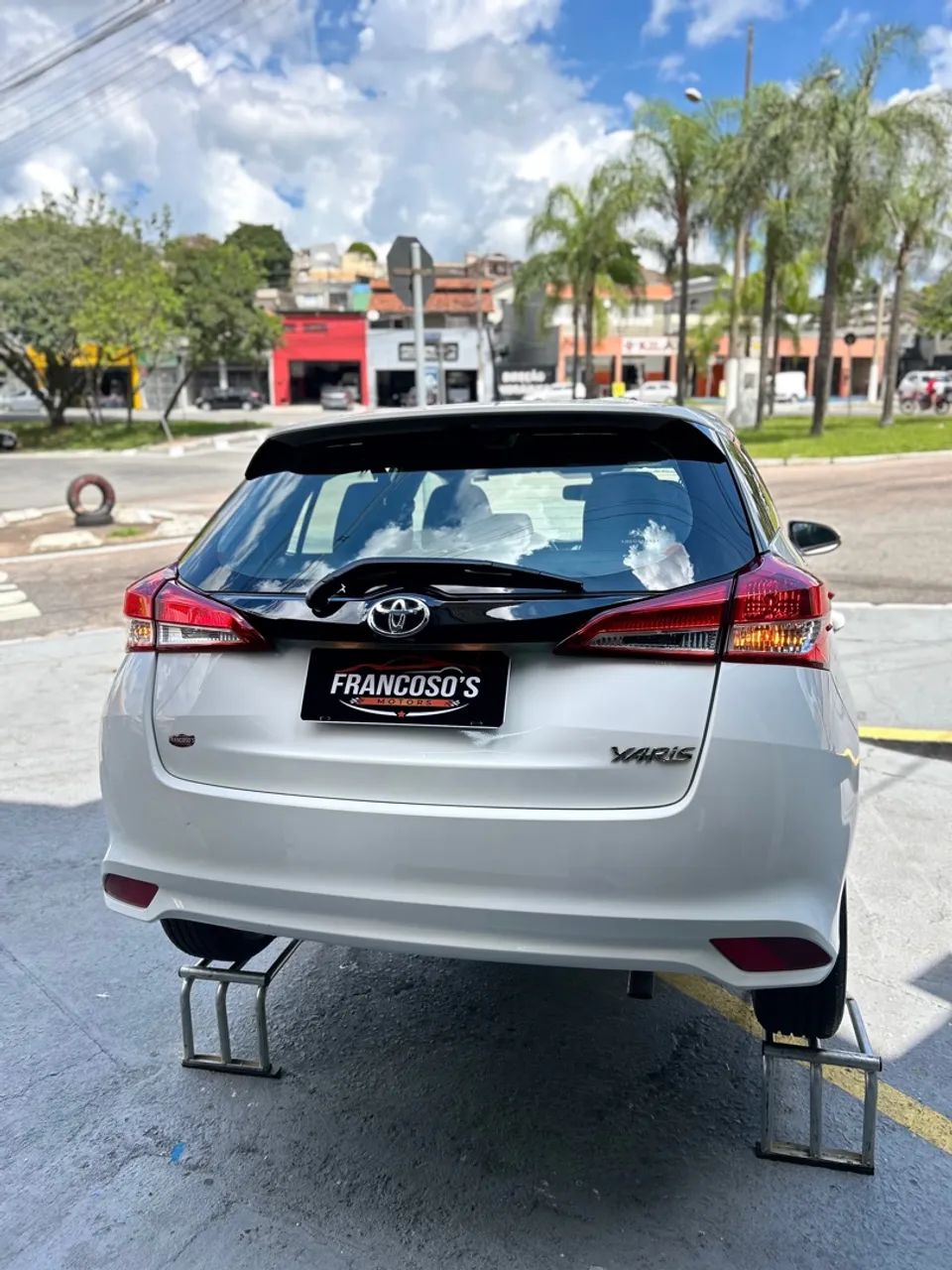 *TOYOTA YARIS 1.3 XL MULTIDRIVE 2022- (BAIXO KM) - Foto 2
