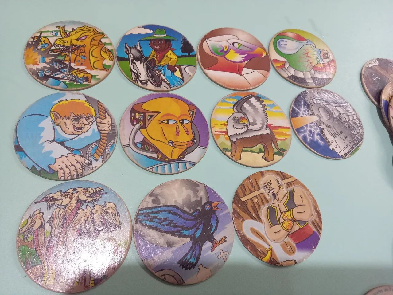 20 Tazos da Coleção de Caps Buzzy  - Foto 2