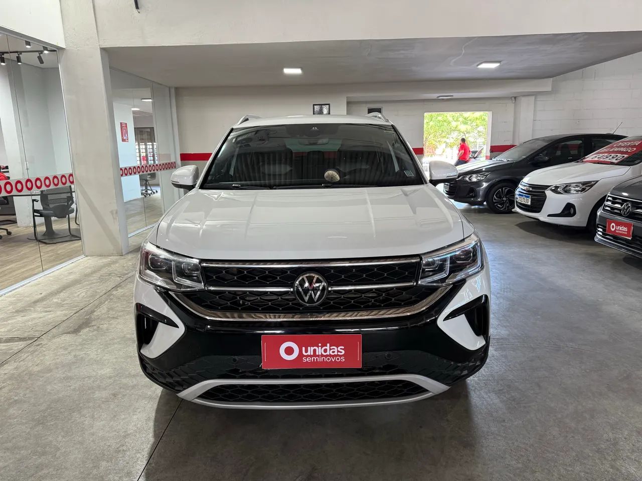 Volkswagen Taos 2024