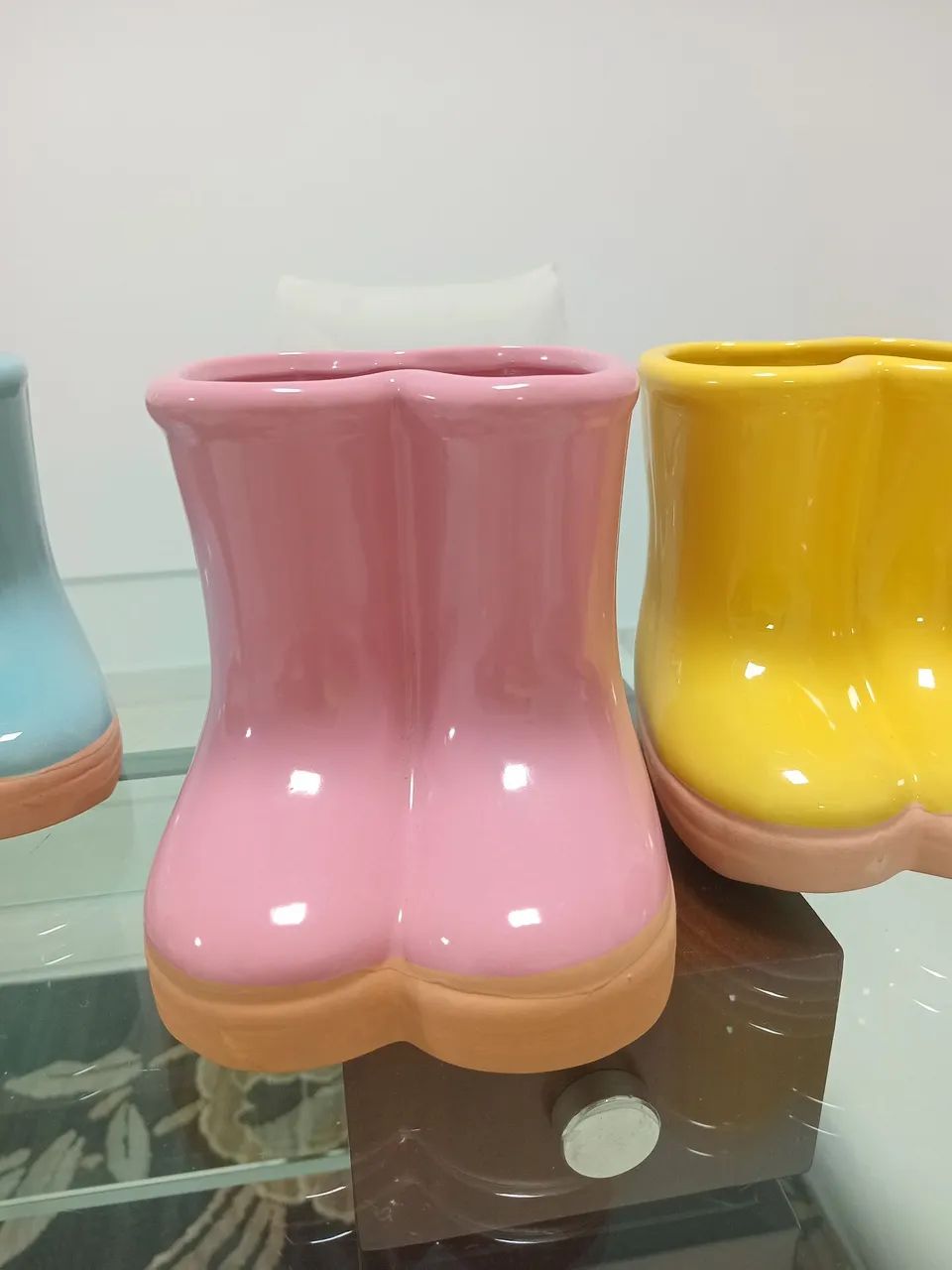 Botinhas decorativas -Vasos Decorativos em Cerâmica - Foto 2