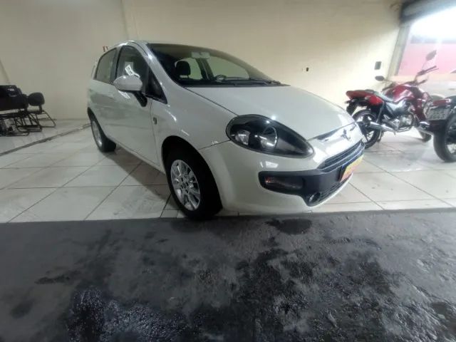 FIAT PUNTO 1.4 FIRE ITALIA ATRACTIVE 2017