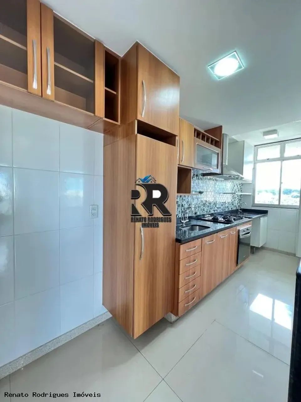 Apartamento para Venda em Vitória, Jardim Camburi, 3 dormitórios, 1 suíte, 2 banheiros, 1 