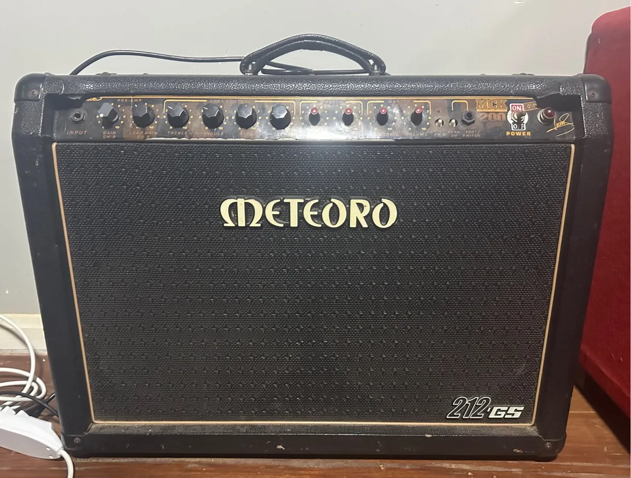 Amplificador Meteoro 212GS