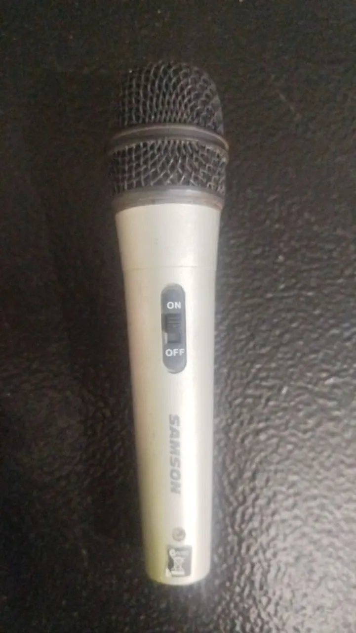 Microfone Samson