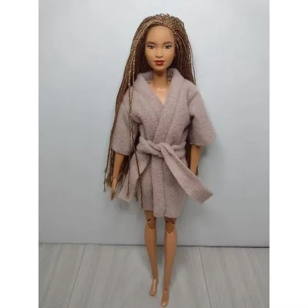 Roupão de boneca Barbie e bonecas similares