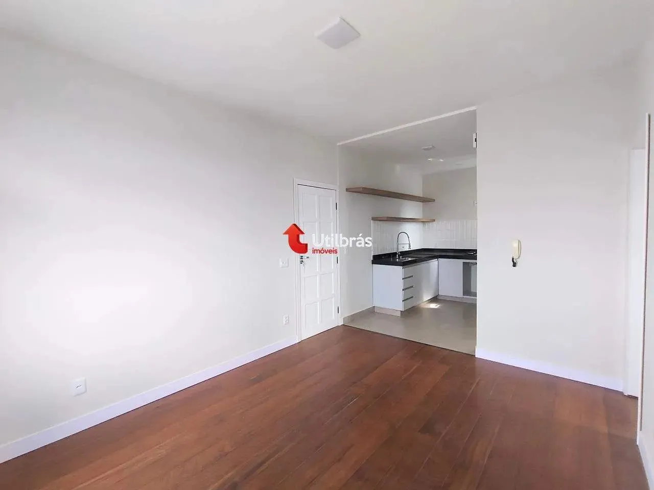 Apartamento à venda, 2 quartos, 1 suíte, 1 vaga, Sagrada Família - Belo Horizonte/MG