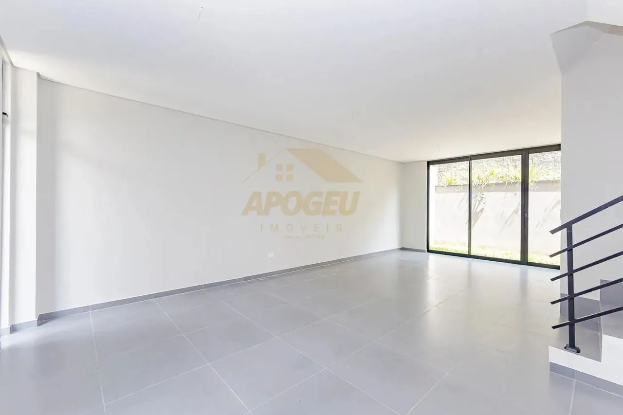 Sobrado para Venda em Curitiba, Santa Cândida, 3 dormitórios, 1 suíte, 2 banheiros, 1 vaga - Foto 4