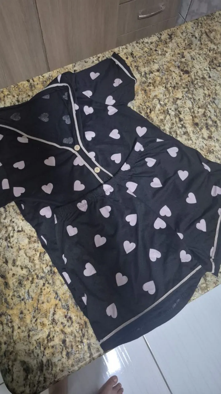 Pijama shorts com estampa de corações