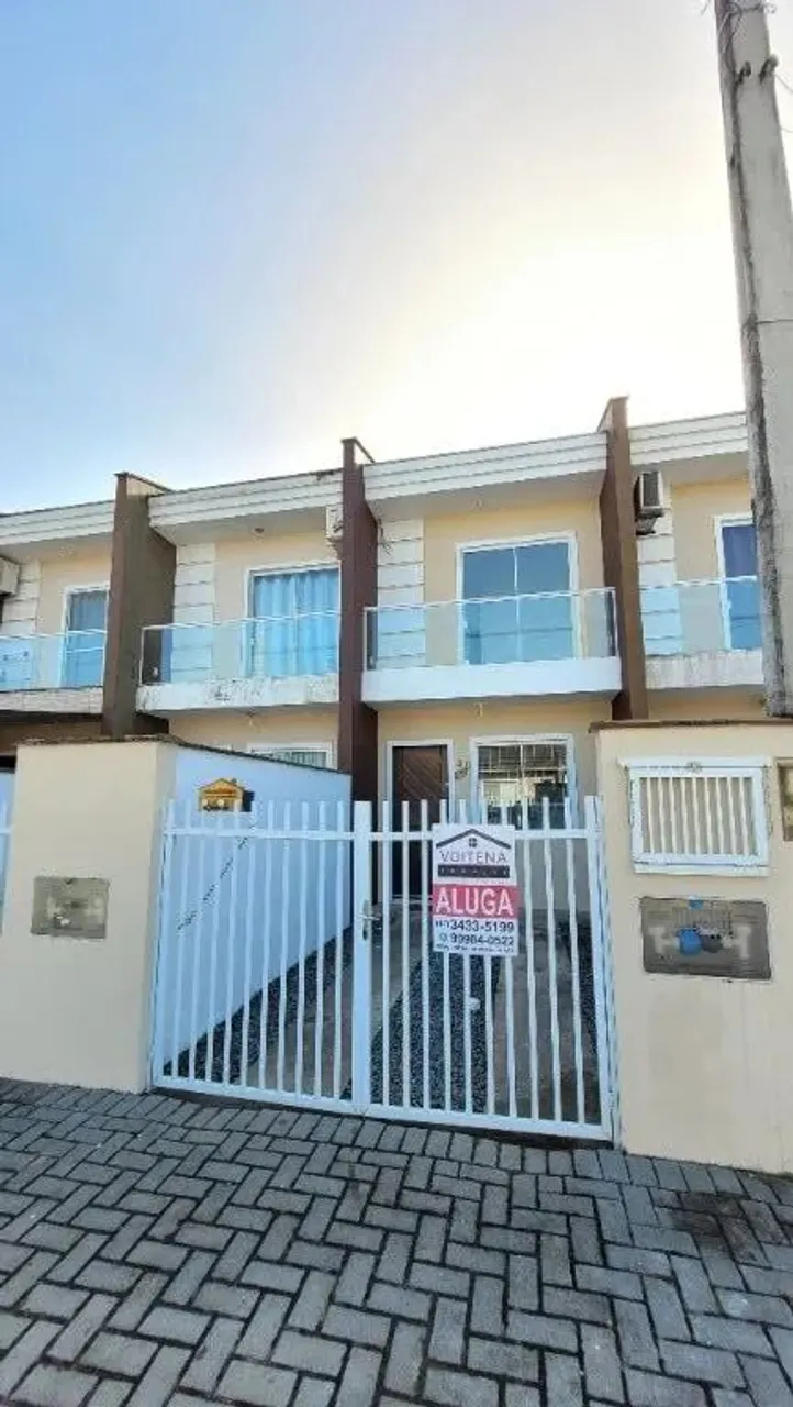 Sobrado geminado para locação no Vila Nova!