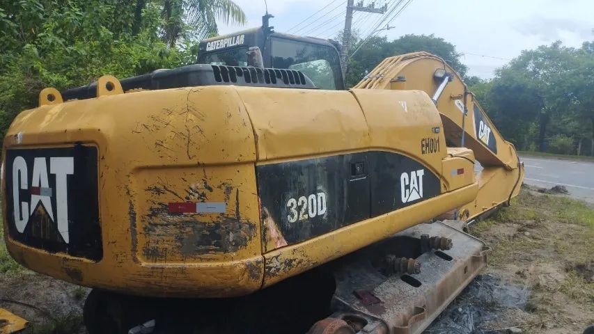 carterpillar 320D (peças) - Foto 3