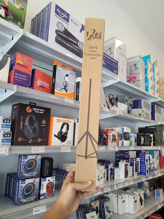 Tripé para iluminação articulável 160cm 123Útil - Loja Mega tudo