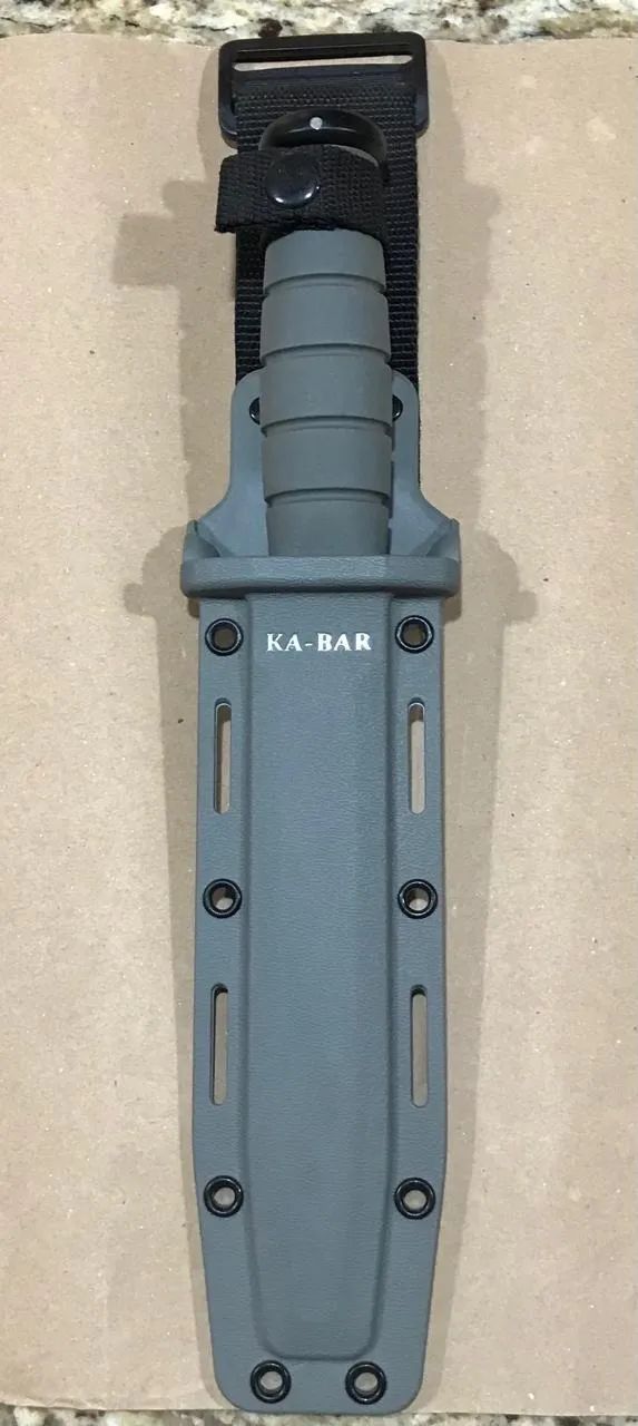 Faca tática Militar KA BAR com bainha rígida cinza - Foto 3