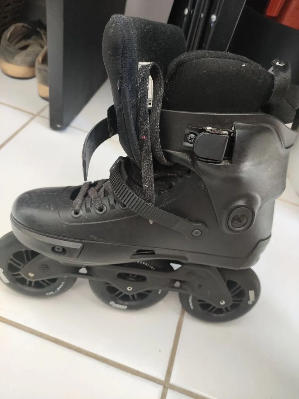 Patins Powerslide Next Core Black 110 - 40 a 42. - Foto 6