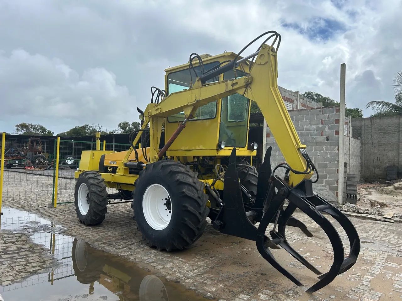 Carregadeira de cana Valtra 1280 - Foto 6