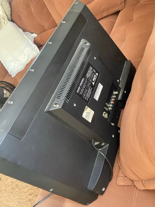 VENDO TELEVISÃO SEMP 29 polegadas - Foto 2
