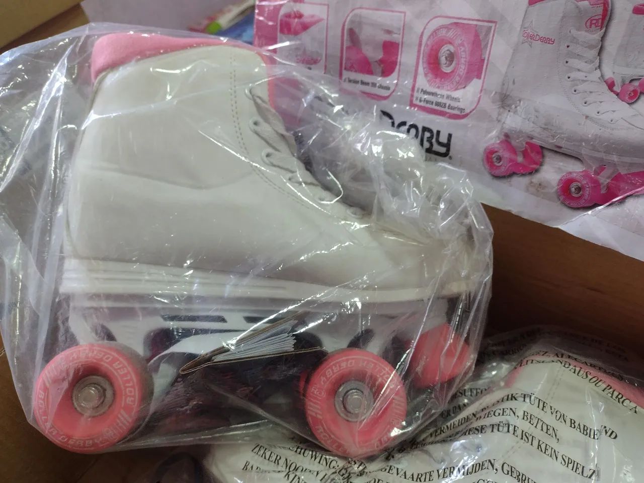 Patins e capacete para criança - Foto 6