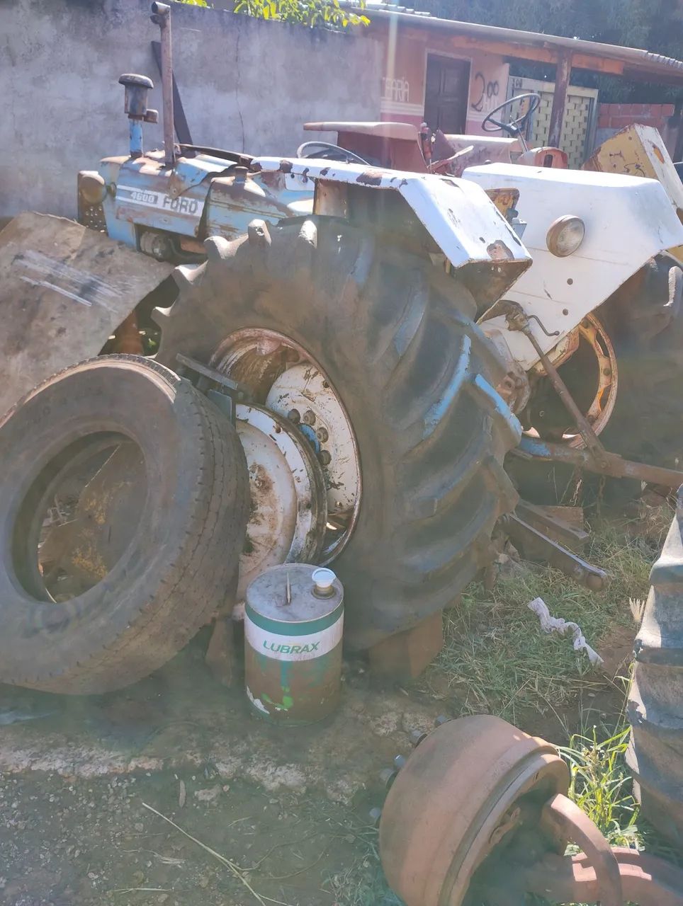 Trator Ford 4600  - R$ 34.500- Excelente Máquina -  - Foto 3