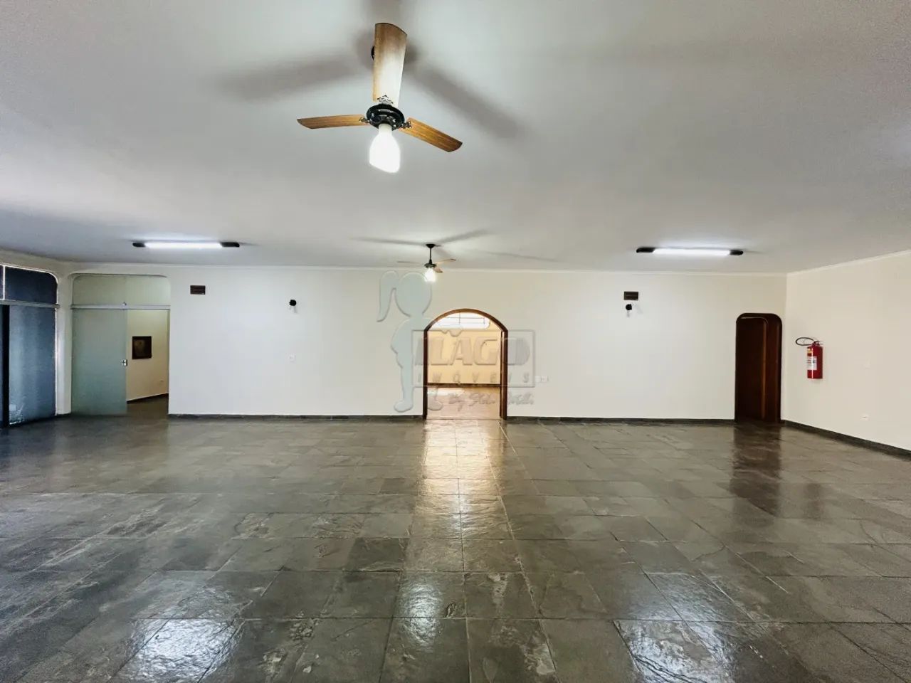 Galpão comercial de 200m² com estacionamento frontal para locação - Jardim Sumaré - Foto 7