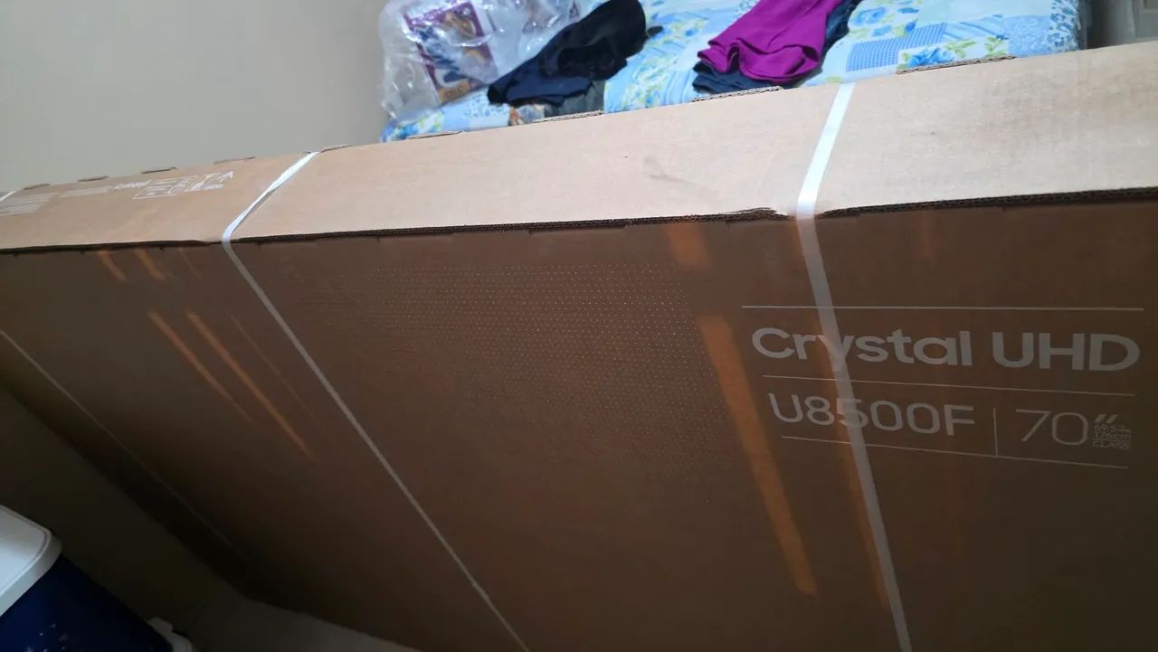 Smart tv Samsung 70 polegadas- LACRADA 