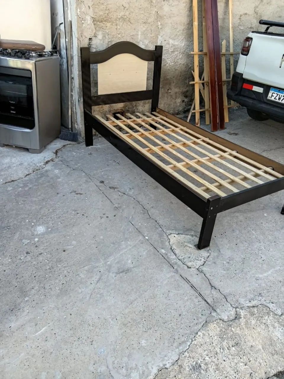 Cama com Colchão - Aceito Oferta  - Foto 2