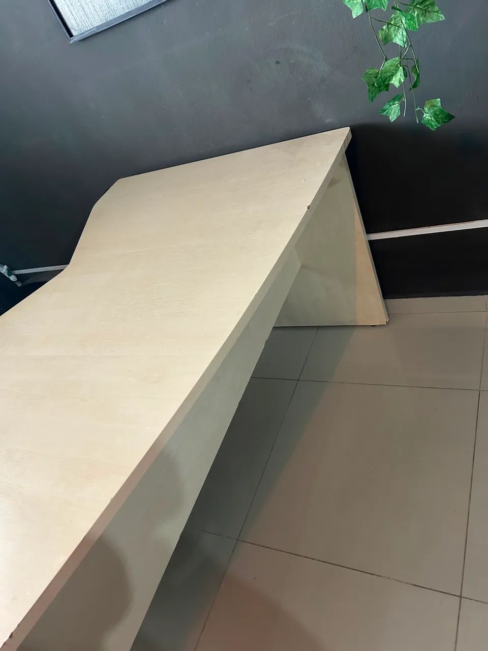 Mesa escritório em L - Foto 4