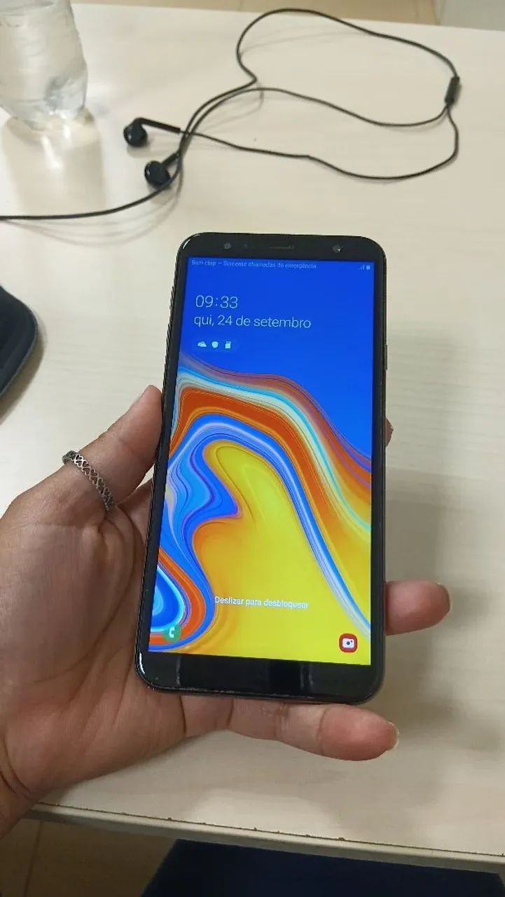 Samsung Galaxy J4+ - Foto 2