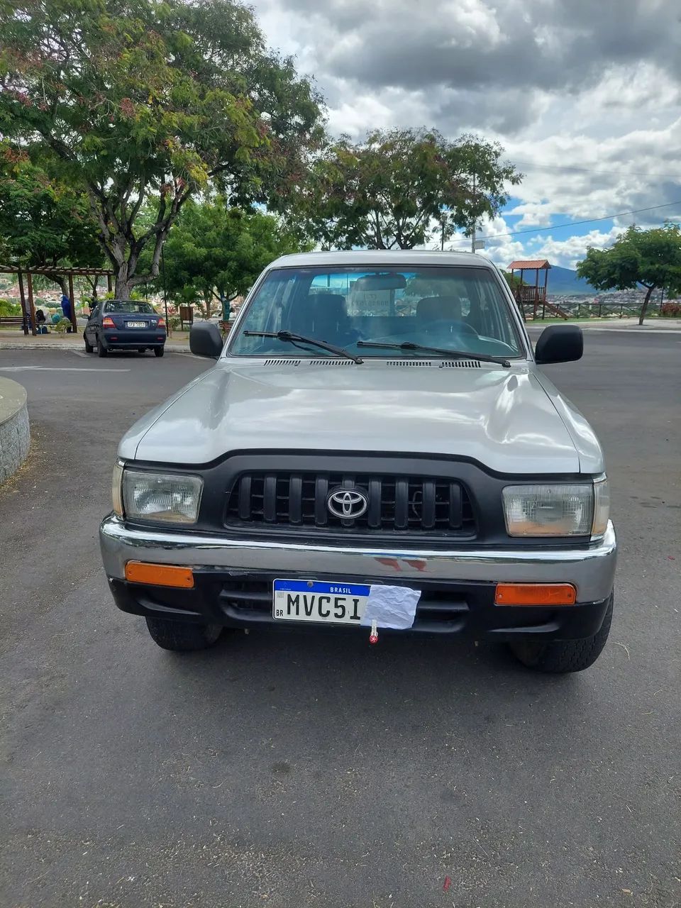 Toyota Hilux Hilux CD DX 4x4 3.0 8V 90cv Diesel 2004