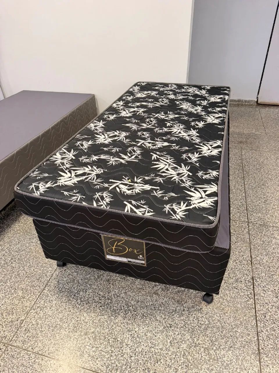 Conjunto De Solteiro D33 Completo, Box / Colchão Selado , oferta 