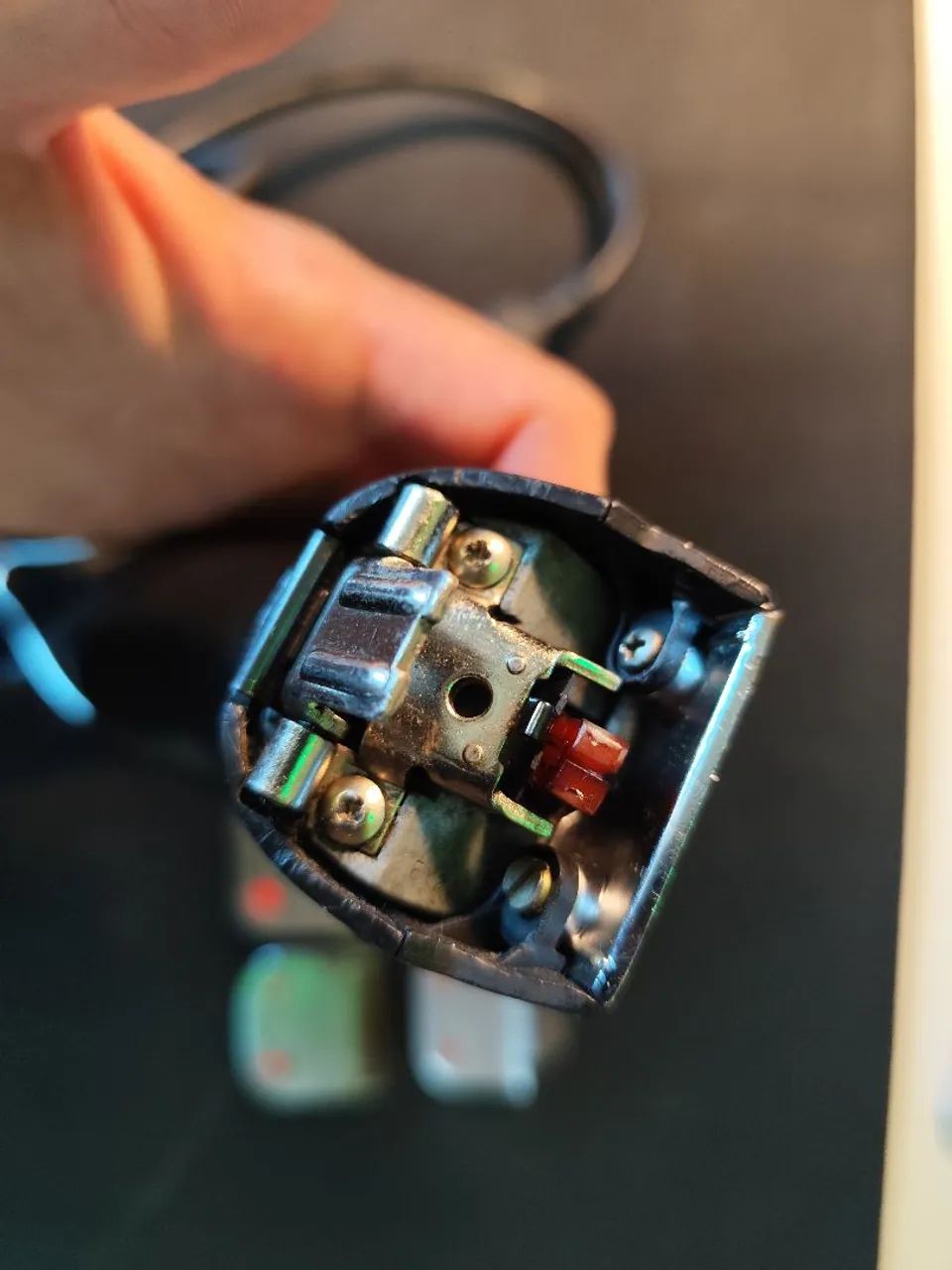 Máquina de Tosa Profissional Oster A6 Slim + 4 Pentes Profissionais - Estado Excelente - Foto 4