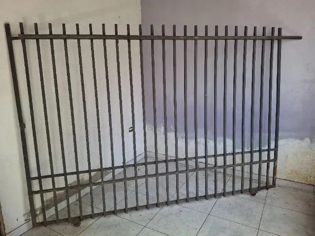 grade de portão de ferro